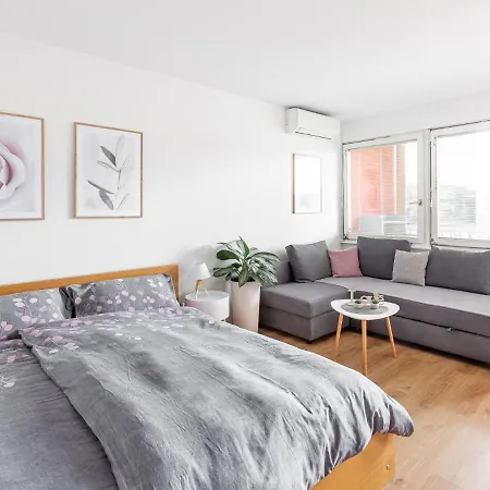 公寓 Apartma Vrtnica 5th Floor *