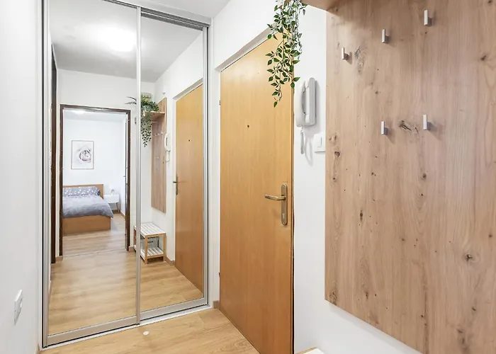 Apartma Vrtnica 5th Floor Nova Gorica